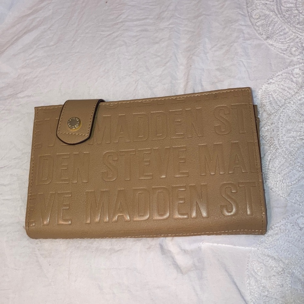 Steve Madden Wallet